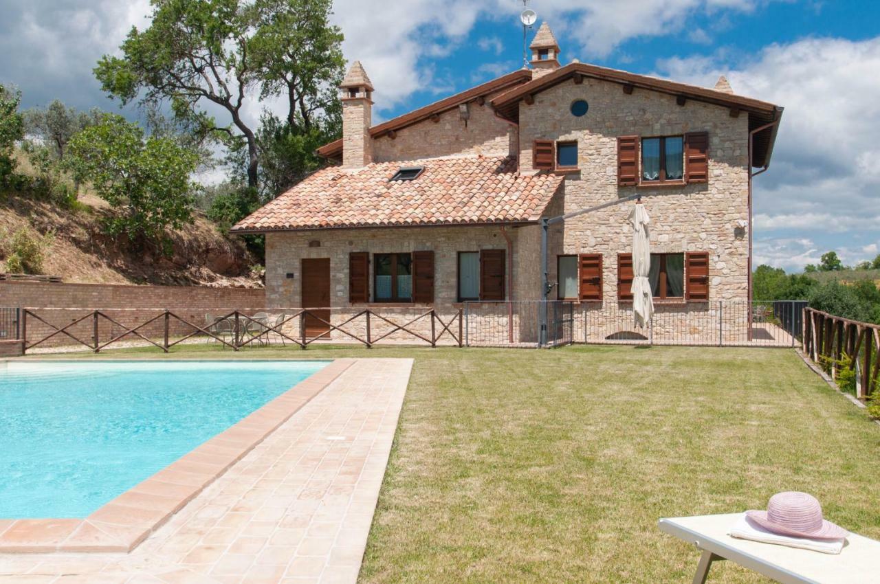 Agriturismo Molino Verde Montecchio  Exterior photo