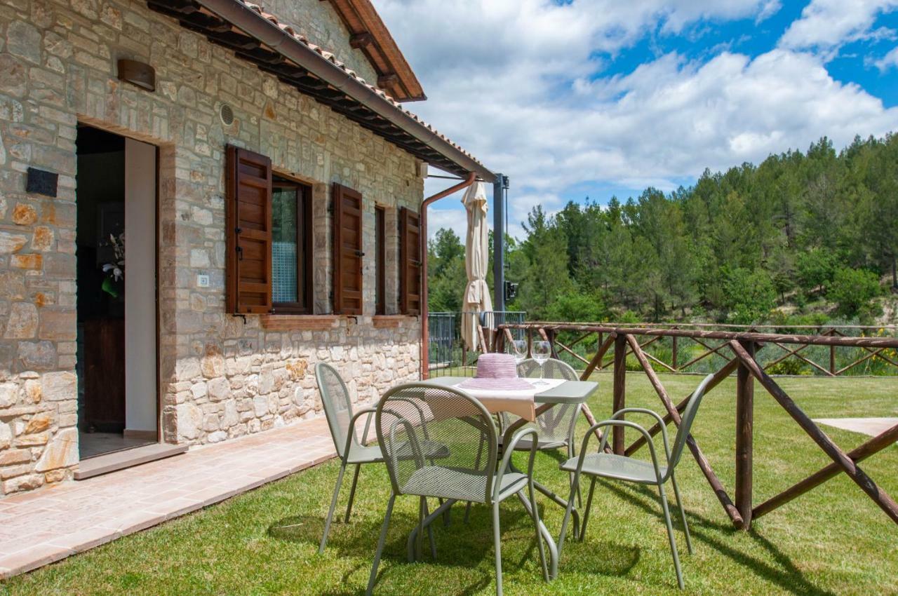 Agriturismo Molino Verde Montecchio  Exterior photo